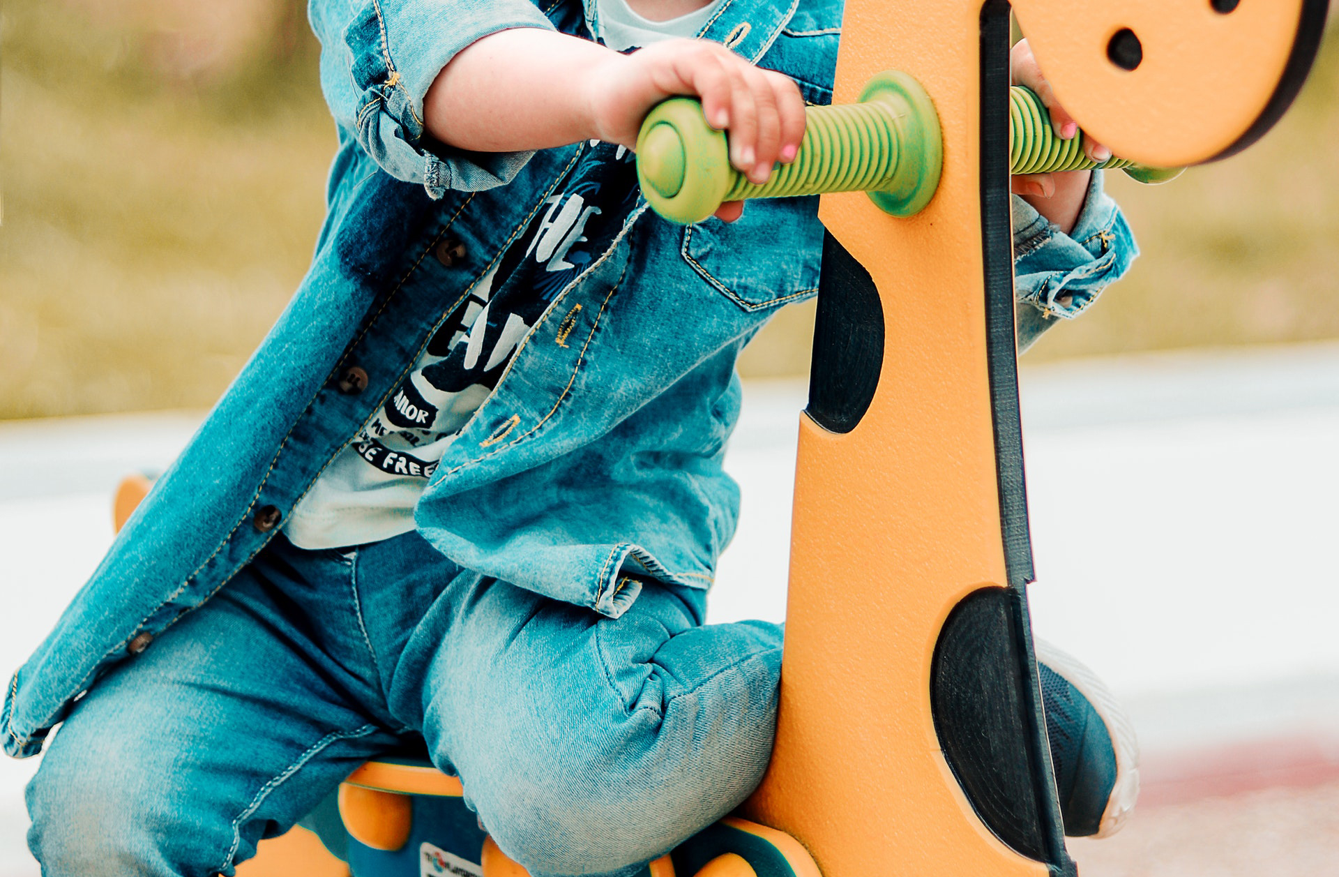 Bushmoor Walk Play Area Loads To Do