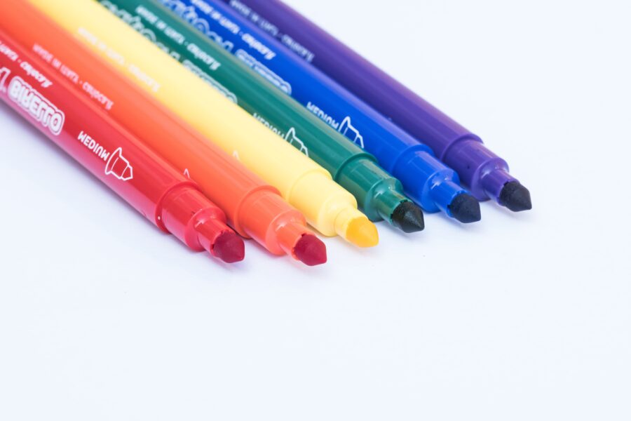 Six coloured felt tip pens