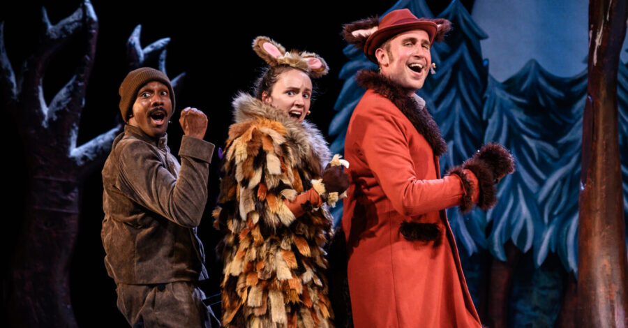 3 actors, dressed as a mouse, a gruffalo and a fox.